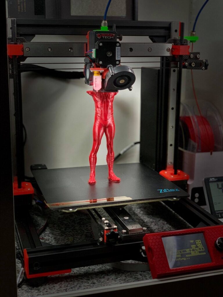 Parrot 3D printer in action